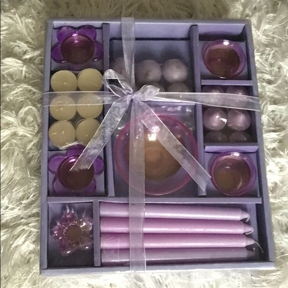29 Piece Boxed Purple Candle and Holder Set - Picture 1 of 5